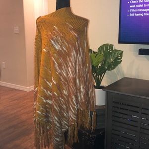 Lularoe Poncho Sweater OS